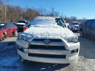 2017 Toyota 4Runner SR5 with VIN JTEBU5JR4H5472980, listed as a IAAI auction lot 41344927 with 110,712 mi miles. Bid and sale history available at carsss.com. Image 12.
