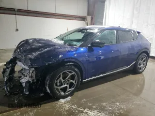 2024 Kia EV6 Wind with VIN KNDC3DLC1R5209443, listed as a Copart auction lot 88490405 with 4,885 mi miles and Salvage Title. Bid and sale history available at carsss.com. Image 1.