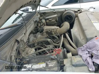 2003 Ford F-150 XL с VIN 1FTRX17233NA84161, выставлен на аукционе IAAI как лот 43456289 с пробегом 184 807 миль миль и . История ставок и продаж доступна на DreamBid. Изображение 12.