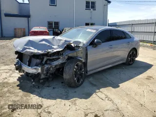 2022 Kia K5 GT-Line z VIN 5XXG64J21NG097347, wystawiony jako Copart lot #53598205 z przebiegiem 38 652 mil mil oraz Szkody całkowita. Historia ofert i sprzedaży dostępna na DreamBid. Obrazek 1.
