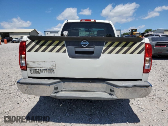 2015 Nissan Frontier S with VIN 1N6BD0CT6FN749428, listed as a Copart auction lot 58000685 with 211,574 mi miles and Clean title. Bid and sale history available at DreamBid. Image 6.