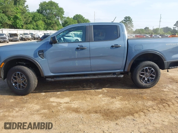 2024 Ford Ranger XLT z VIN 1FTER4GH0RLE15572, wystawiony jako IAAI lot #42138297 z przebiegiem 6 624 mil mil oraz . Historia ofert i sprzedaży dostępna na DreamBid. Obrazek 15.