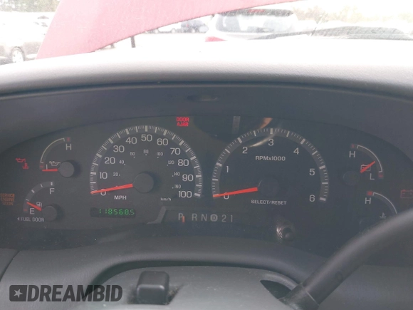 2004 Ford F-150 XL с VIN 2FTRF17W84CA49158, выставлен на аукционе IAAI как лот 41692820 с пробегом 118 568 миль миль и . История ставок и продаж доступна на DreamBid. Изображение 7.