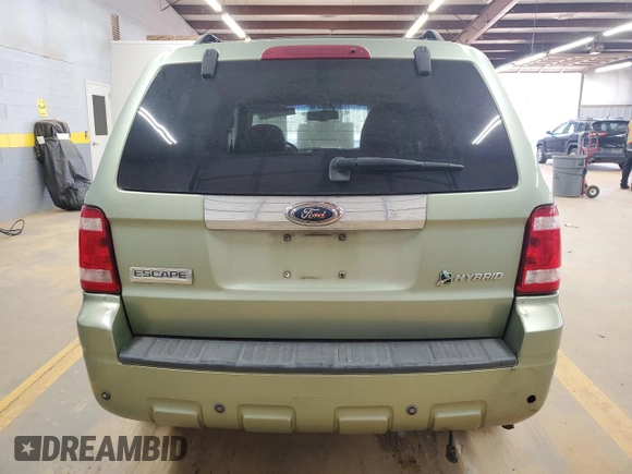 2008 Ford Escape Hybrid z VIN 1FMCU59H88KE28689, wystawiony jako Copart lot #50769085 z przebiegiem 217 681 mil mil oraz Czysty tytuł • Clean title. Historia ofert i sprzedaży dostępna na DreamBid. Obrazek 6.