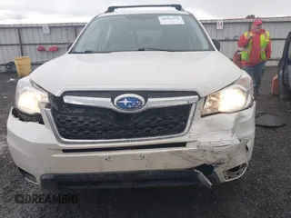 2015 Subaru Forester 2.5i with VIN JF2SJABC2FH500711, listed as a IAAI auction lot 41954756 with 174,698 mi miles. Bid and sale history available at carsss.com. Image 6.