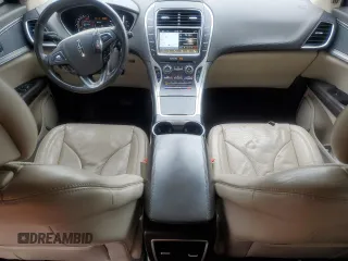 2017 Lincoln MKX Reserve z VIN 2LMPJ6LR0HBL18784, wystawiony jako Copart lot #44115605 z przebiegiem 111 571 mil mil oraz Szkody całkowita. Historia ofert i sprzedaży dostępna na DreamBid. Obrazek 8.