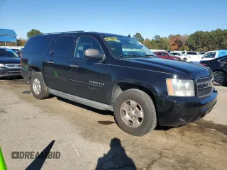 2010 Chevrolet Suburban LS with VIN 1GNUCHE02AR203315, listed as a Copart auction lot 82973604 with 265,282 mi miles and Clean Title. Bid and sale history available at carsss.com. Image 4.