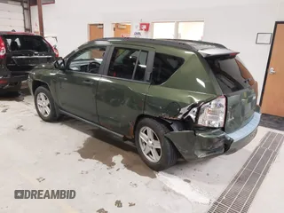 2008 Jeep Compass Sport with VIN 1J8FF47W28D534267, listed as a IAAI auction lot 42009243 with 122,720 mi miles and . Bid and sale history available at carsss.com. Image 3.