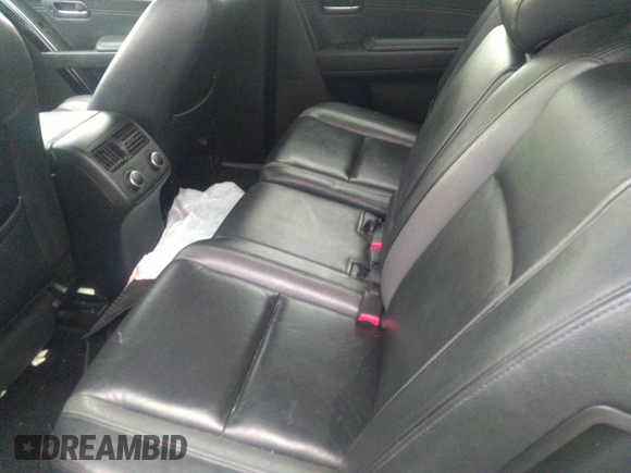 2008 Mazda CX-9 Touring with VIN JM3TB38V980155710, listed as a IAAI auction lot 31924077 with 309,206 mi miles and . Bid and sale history available at DreamBid. Image 8.
