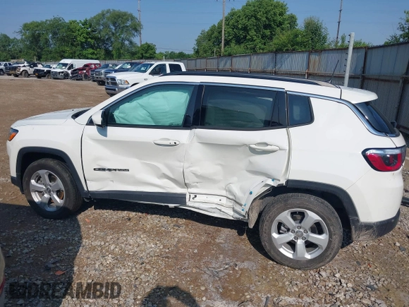 2019 Jeep Compass Altitude z VIN 3C4NJCBB1KT614838, wystawiony jako IAAI lot #42470666 z przebiegiem 31 362 mil mil oraz . Historia ofert i sprzedaży dostępna na DreamBid. Obrazek 14.