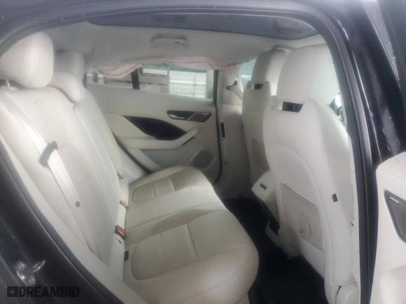 2020 Jaguar I-PACE SE with VIN SADHC2S16L1F88522, listed as a Copart auction lot 65587214 with 19,533 mi miles and Salvage Title. Bid and sale history available at carsss.com. Image 10.