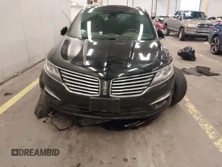 2016 Lincoln MKC Reserve with VIN 5LMTJ3DH7GUJ04704, listed as a IAAI auction lot 41217409 with 81,594 mi miles and . Bid and sale history available at DreamBid. Image 6.