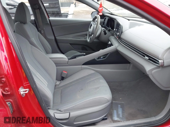 2021 Hyundai Elantra SEL with VIN 5NPLM4AG3MH021194, listed as a IAAI auction lot 41635580 with 102,891 mi miles. Bid and sale history available at carsss.com. Image 5.