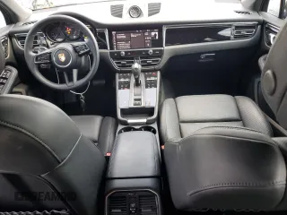 2022 Porsche Macan with VIN WP1AA2A56NLB09932, listed as a Copart auction lot 55310715 with 18,741 mi miles and Salvage title. Bid and sale history available at DreamBid. Image 8.