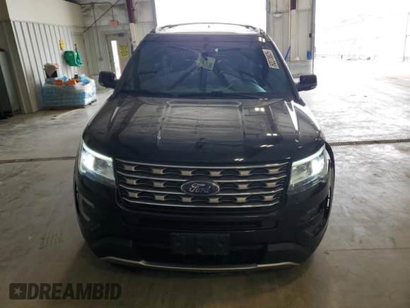 2017 Ford Explorer XLT с VIN 1FM5K8D83HGC75858, выставлен на аукционе Copart как лот 60370635 с пробегом 142 487 миль миль и На запчасти • Non repairable. История ставок и продаж доступна на DreamBid. Изображение 5.