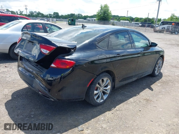 2015 Chrysler 200 S z VIN 1C3CCCBG0FN619746, wystawiony jako IAAI lot #42256667 z przebiegiem 210 572 mil mil oraz . Historia ofert i sprzedaży dostępna na DreamBid. Obrazek 4.
