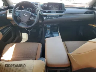 2021 Lexus ES 350 with VIN 58ADZ1B10MU089042, listed as a Copart auction lot 62071455 with 28,042 mi miles and Salvage title. Bid and sale history available at DreamBid. Image 8.