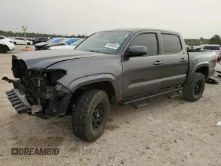 2021 Toyota Tacoma SR5 z VIN 3TMAZ5CN6MM151250, wystawiony jako Copart lot #53823475 z przebiegiem 50 991 mil mil oraz Szkoda całkowita • Salvage title. Historia ofert i sprzedaży dostępna na DreamBid. Obrazek 1.