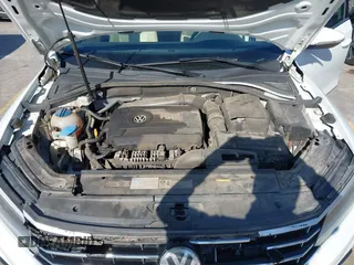 2016 Volkswagen Passat SE z VIN 1VWBS7A39GC019804, wystawiony jako IAAI lot #42189273 z przebiegiem 113 006 mil mil oraz . Historia ofert i sprzedaży dostępna na DreamBid. Obrazek 10.