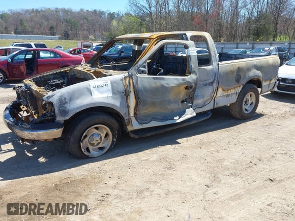 2002 Ford F-150 XL with VIN 1FTRX17L02NB15843, listed as a IAAI auction lot 41836759 with 1 mi miles. Bid and sale history available at carsss.com. Image 2.