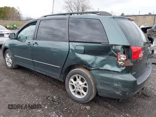 2004 Toyota Sienna XLE with VIN 5TDBA22C64S004906, listed as a IAAI auction lot 41892748 with 182,444 mi miles. Bid and sale history available at carsss.com. Image 3.