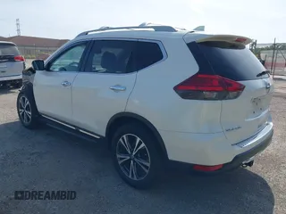 2017 Nissan Rogue SL with VIN 5N1AT2MV4HC739228, listed as a IAAI auction lot 39554820 with 40,576 mi miles and . Bid and sale history available at carsss.com. Image 3.