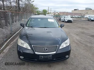 2009 Lexus ES 350 with VIN JTHBJ46GX92295321, listed as a IAAI auction lot 42079348 with 196,946 mi miles. Bid and sale history available at carsss.com. Image 6.