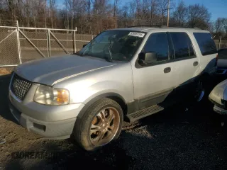 2004 Ford Expedition XLS with VIN 1FMRU13W34LA03881, listed as a Copart auction lot 83000254 with 0 mi miles and Salvage Title. Bid and sale history available at carsss.com. Image 1.