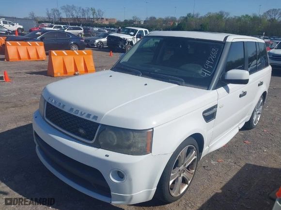 2011 Land Rover Range Rover Sport HSE with VIN SALSF2D45BA260707, listed as a IAAI auction lot 41997668 with 183,512 mi miles. Bid and sale history available at carsss.com. Image 6.