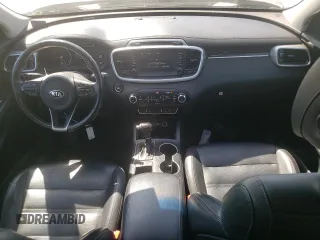 2017 Kia Sorento LX with VIN 5XYPGDA3XHG277867, listed as a Copart auction lot 46898375 with 94,210 mi miles and Salvage Title. Bid and sale history available at DreamBid. Image 8.
