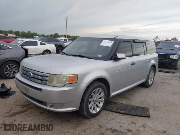 2011 Ford Flex SEL z VIN 2FMGK5CCXBBD24775, wystawiony jako IAAI lot #42184649 z przebiegiem 224 106 mil mil oraz . Historia ofert i sprzedaży dostępna na DreamBid. Obrazek 17.