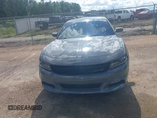 2017 Dodge Charger SXT z VIN 2C3CDXHG4HH523450, wystawiony jako IAAI lot #42385047 z przebiegiem 162 302 mil mil oraz . Historia ofert i sprzedaży dostępna na DreamBid. Obrazek 12.