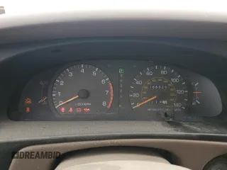 1995 Toyota Camry LE z VIN 4T1SK12EXSU529058, wystawiony jako Copart lot #49055255 z przebiegiem 166 029 mil mil oraz Szkoda całkowita • Salvage title. Historia ofert i sprzedaży dostępna na DreamBid. Obrazek 9.
