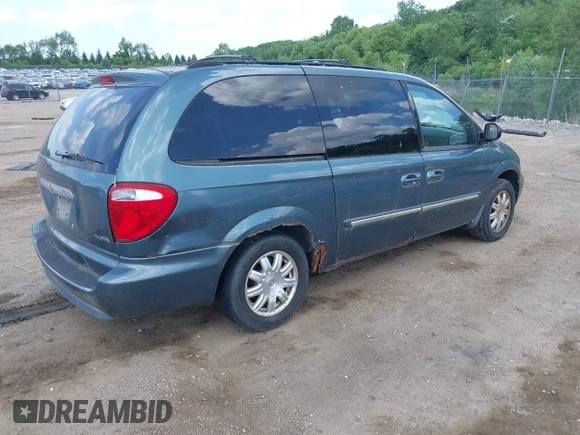 2006 Chrysler Town & Country Touring z VIN 2A4GP54L56R759683, wystawiony jako IAAI lot #42525277 z przebiegiem 107 319 mil mil oraz . Historia ofert i sprzedaży dostępna na DreamBid. Obrazek 4.