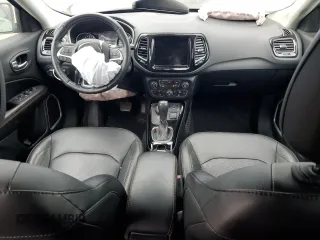 2021 Jeep Compass Limited z VIN 3C4NJDCB9MT535683, wystawiony jako Copart lot #58504285 z przebiegiem 44 738 mil mil oraz Czysty tytuł • Clean title. Historia ofert i sprzedaży dostępna na DreamBid. Obrazek 8.
