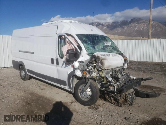 2018 Ram ProMaster Cargo with VIN 3C6URVJG8JE123903, listed as a Copart auction lot 84505334 with Not Provided miles and Salvage Title. Bid and sale history available at carsss.com. Image 4.