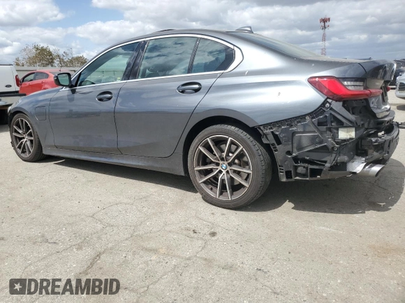 2021 BMW 3 Series 330e with VIN 3MW5P7J07M8B90476, listed as a Copart auction lot 50614505 with 55,518 mi miles and Salvage Title. Bid and sale history available at carsss.com. Image 2.