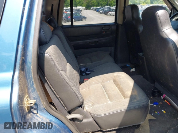 2003 Dodge Durango Sport with VIN 1D4HS38N53F510492, listed as a IAAI auction lot 42378667 with 170,968 mi miles and . Bid and sale history available at DreamBid. Image 8.