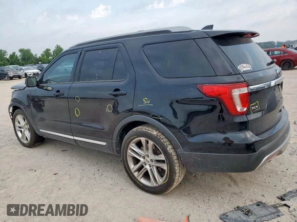 2017 Ford Explorer XLT с VIN 1FM5K7D82HGB62364, выставлен на аукционе Copart как лот 55799255 с пробегом 117 658 миль миль и Списание • Salvage title. История ставок и продаж доступна на DreamBid. Изображение 2.
