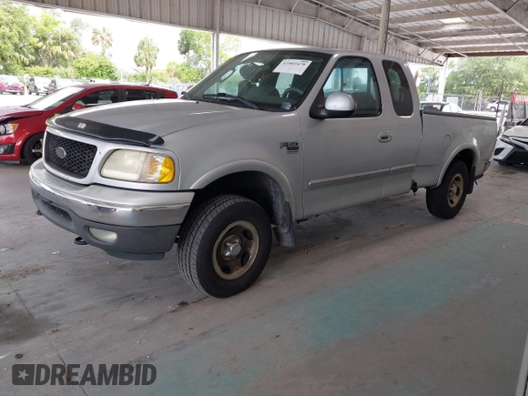2003 Ford F-150 XL с VIN 2FTRX18W03CA23003, выставлен на аукционе IAAI как лот 42403479 с пробегом 316 789 миль миль и . История ставок и продаж доступна на DreamBid. Изображение 2.