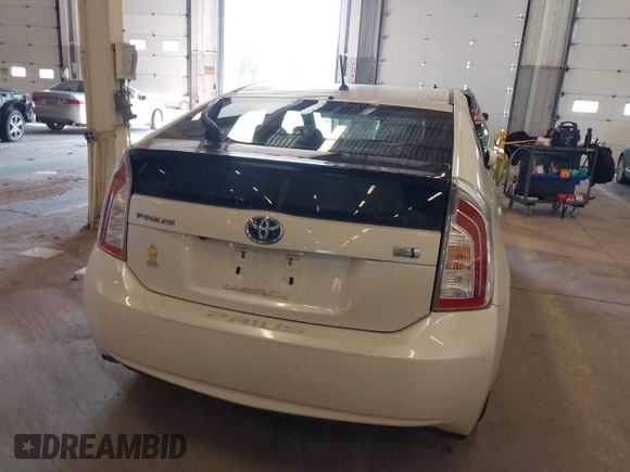 2015 Toyota Prius Four z VIN JTDKN3DU2F0470886, wystawiony jako IAAI lot #42157691 z przebiegiem 108 400 mil mil oraz . Historia ofert i sprzedaży dostępna na DreamBid. Obrazek 17.