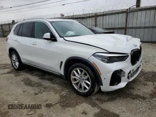 2020 BMW X5 xDrive40i z VIN 5UXCR6C02L9C46986, wystawiony jako Copart lot #59624005 z przebiegiem Nie podano mil oraz Szkoda całkowita • Salvage title. Historia ofert i sprzedaży dostępna na DreamBid. Obrazek 4.