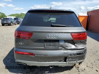 2018 Audi Q7 Prestige with VIN WA1VAAF72JD032076, listed as a Copart auction lot 57638005 with 211,242 mi miles and Salvage title. Bid and sale history available at DreamBid. Image 6.