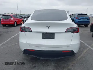 2024 Tesla Model Y with VIN 7SAYGDED6RF166543, listed as a IAAI auction lot 41713362 with Not Provided miles and . Bid and sale history available at DreamBid. Image 16.