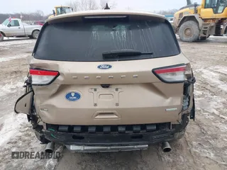 2020 Ford Escape SE with VIN 1FMCU0G60LUB97403, listed as a IAAI auction lot 41544829 with 47,734 mi miles. Bid and sale history available at carsss.com. Image 17.