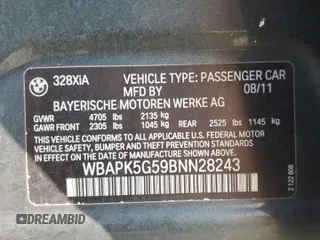 2011 BMW 3 Series 328i xDrive z VIN WBAPK5G59BNN28243, wystawiony jako Copart lot #46920195 z przebiegiem 125 728 mil mil oraz Szkody całkowita. Historia ofert i sprzedaży dostępna na DreamBid. Obrazek 12.