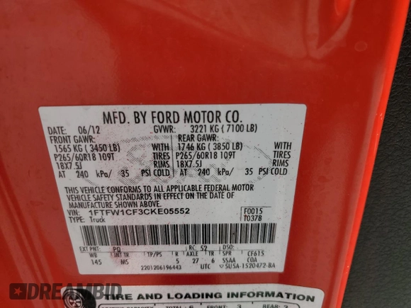 2012 Ford F-150 XL z VIN 1FTFW1CF3CKE05552, wystawiony jako Copart lot #50064355 z przebiegiem 183 808 mil mil oraz Szkody całkowita. Historia ofert i sprzedaży dostępna na DreamBid. Obrazek 13.