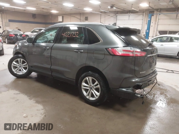 2019 Ford Edge SEL z VIN 2FMPK3J92KBC32443, wystawiony jako IAAI lot #41221732 z przebiegiem 32 307 mil mil oraz . Historia ofert i sprzedaży dostępna na DreamBid. Obrazek 3.
