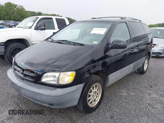 1998 Toyota Sienna LE with VIN 4T3ZF13C6WU016001, listed as a IAAI auction lot 42604162 with 214,491 mi miles and . Bid and sale history available at DreamBid. Image 6.