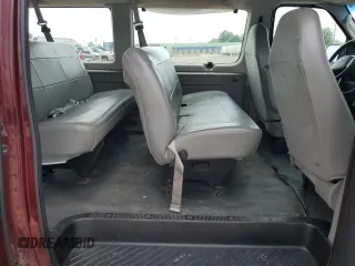 2005 Ford Econoline Passenger XL z VIN 1FMRE11W15HB11789, wystawiony jako Copart lot #64285275 z przebiegiem 148 953 mil mil oraz Czysty tytuł • Clean title. Historia ofert i sprzedaży dostępna na DreamBid. Obrazek 11.